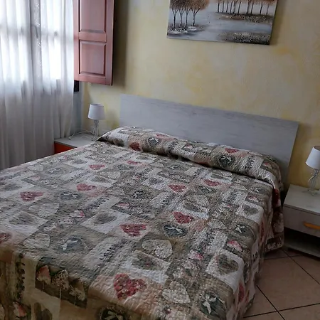 Mes' Agustu * Galtellì