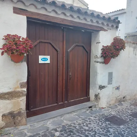 Mes' Agustu * Galtellì