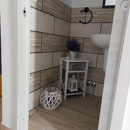 Mes' Agustu * Galtelli